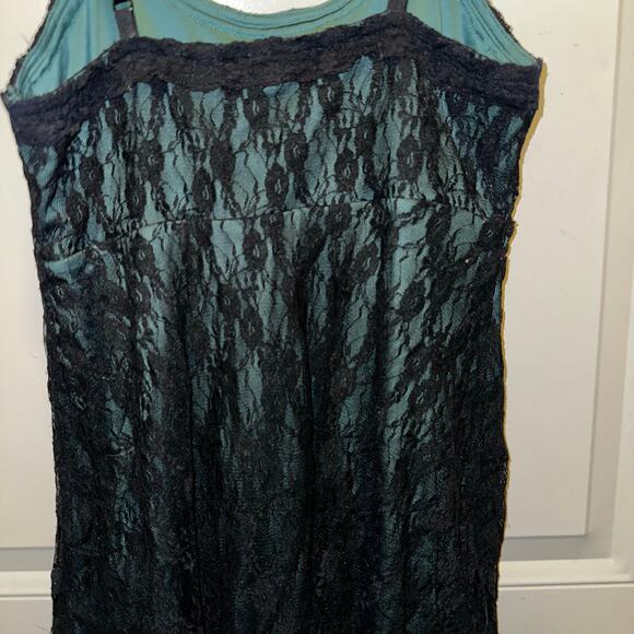 Hot topic goth core black and green lace dress sz sm - Picture 3 of 7
